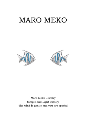 Maro Meko通体925银可爱蓝色小鱼纯银耳钉简约气质夏季清新耳饰女