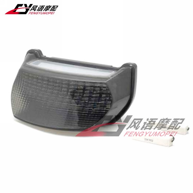 适用于川崎 ZX-7R 96-03 GPZ1100 95-96 后尾灯 LED后刹车灯总成