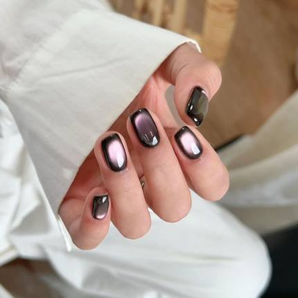 M320暗紫葡萄甜酷暗黑风美甲半手工可拆短款酷酷紫色穿戴甲显白