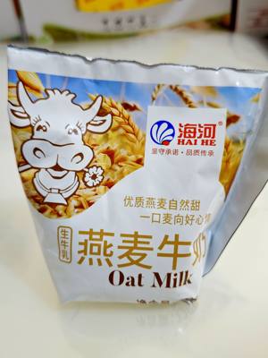天津海河燕麦牛奶220ml*10袋新品推荐网红零食早餐学生奶破损包赔