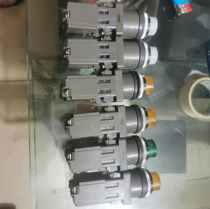 和泉照明按钮开关