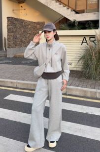 设计感假三件立领卫衣套裤套装女2026年春季新款显瘦两件套