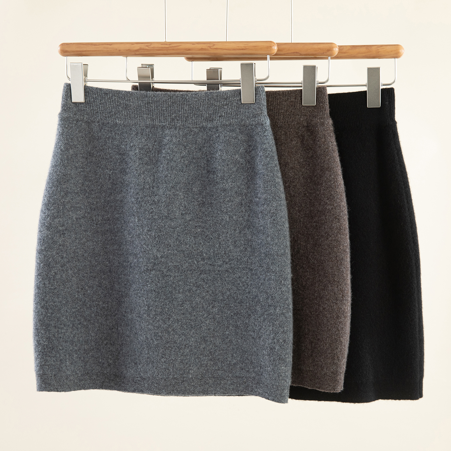 一步短裙100%纯羊毛半身裙女秋冬黑深灰色短裙弹力紧身包臀裙显瘦