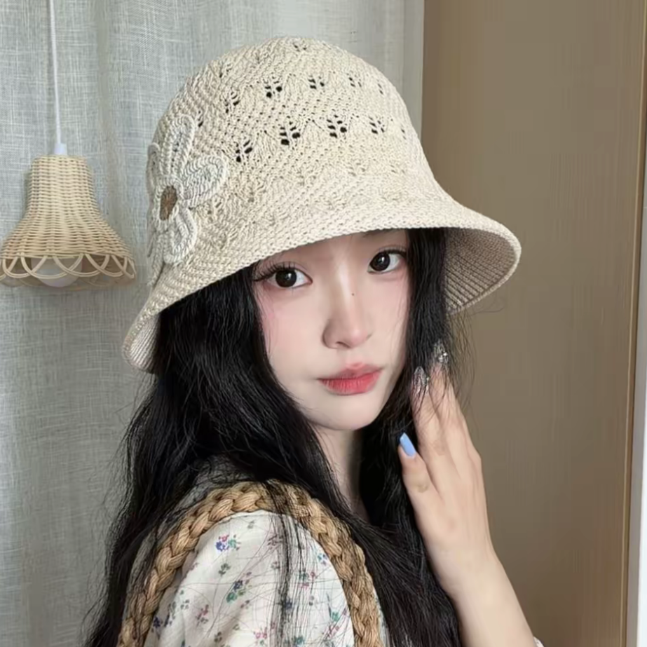 2026春季新款镂空编织薄款渔夫帽女夏户外出游百搭显脸小花朵盆帽