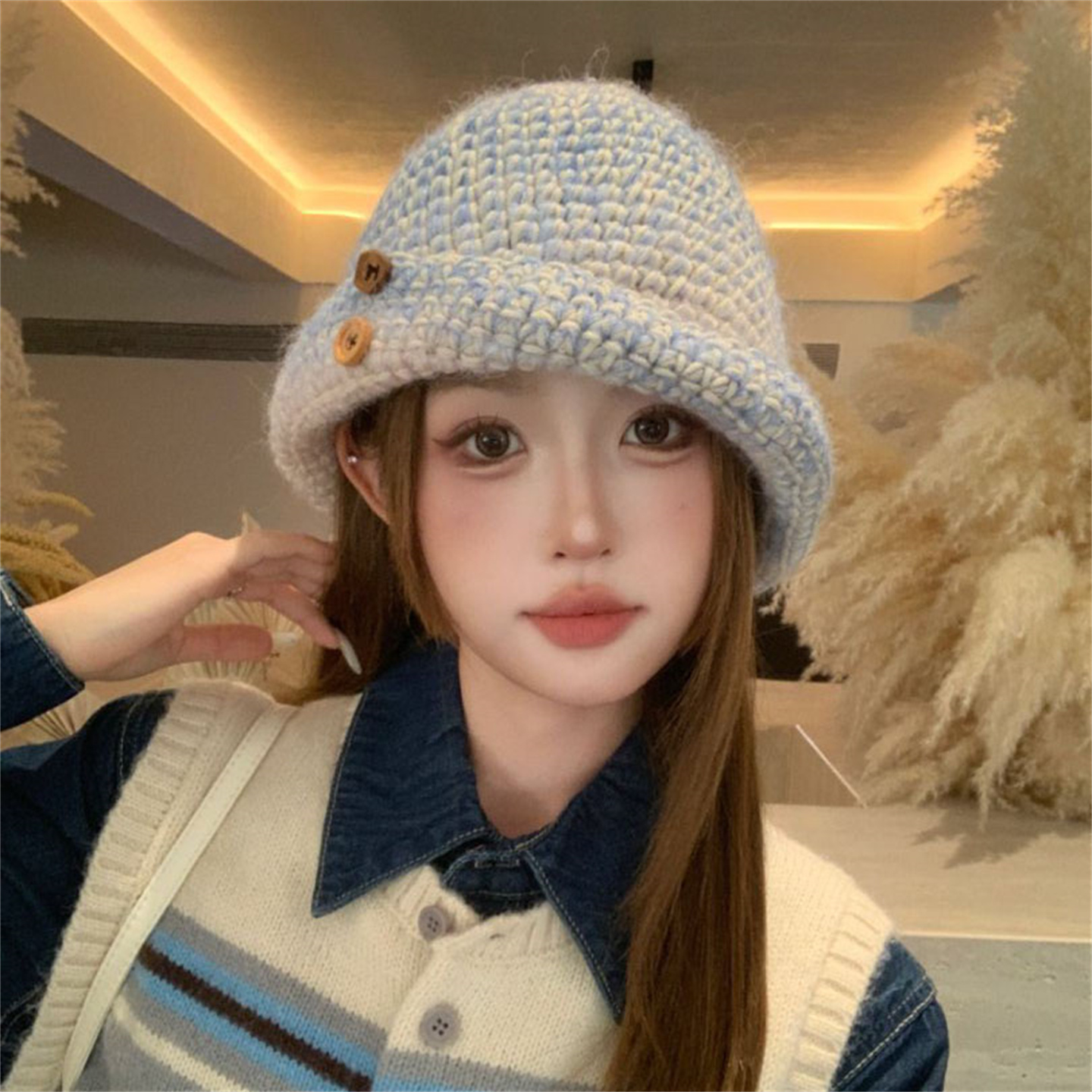 个性针织渔夫帽女秋冬新款卷边显脸小韩版渐变时尚百搭纽扣盆帽潮