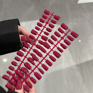 甲油胶喷涂 草莓熊红穿戴甲高饱和色系显白短款穿戴式美甲预制甲