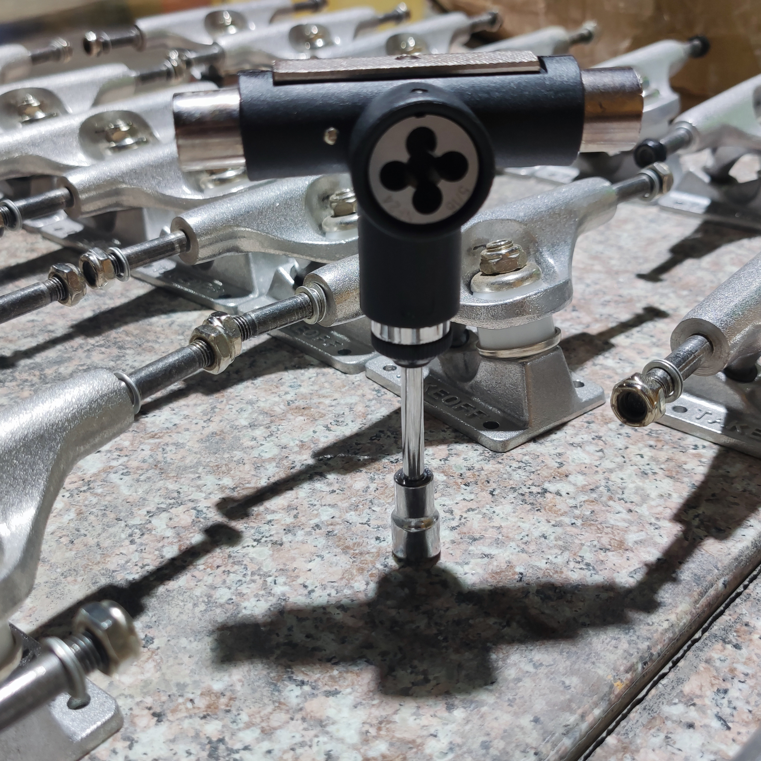 半自动滑板工具t修复旋转