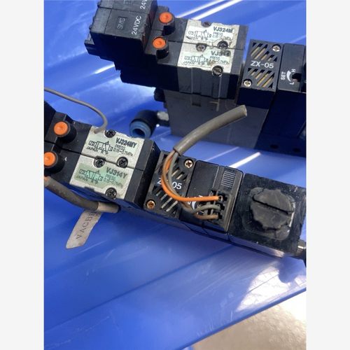 进口设备拆机真空电磁阀V