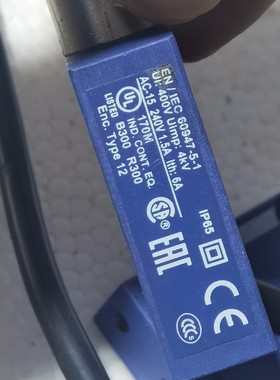 施耐德XCMN2145L1行程限位开关EN/IEC 6094 备件/咨询