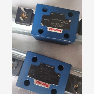 力士乐10通电磁阀3个库存件，2个Y型，一个O型，24V， 备件/咨询