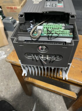 菱士达矢量变频器LSDB740075KLD/75K 备件/咨询