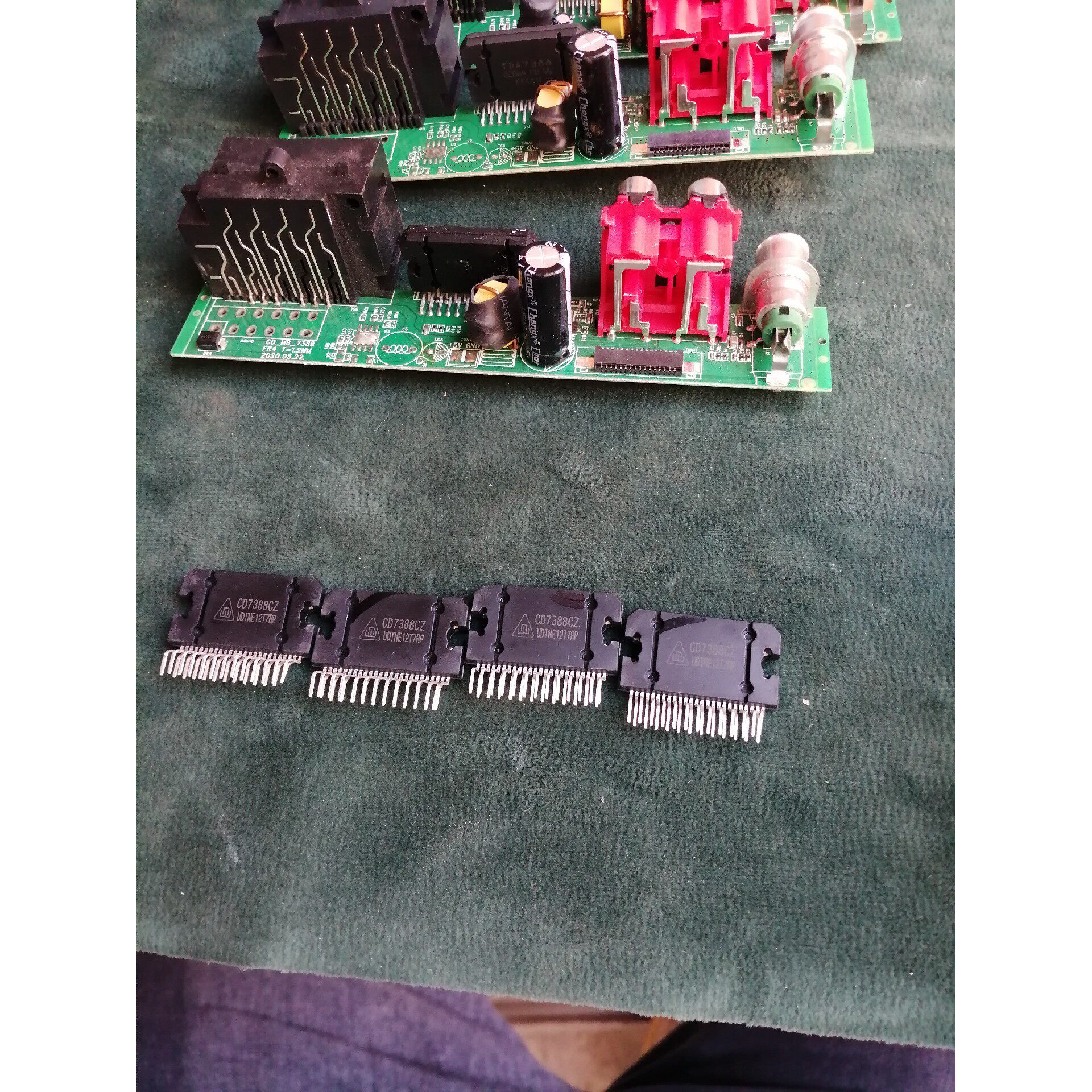 CD7388CZ四个汽车功放音频放大器未用TDA7388 备件/咨询