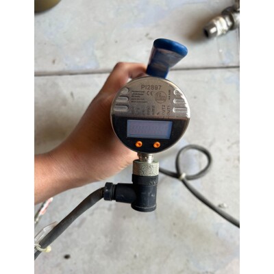 易福门压力变送器PI2897 备件/咨询