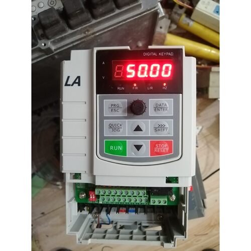 江淮变频器LD3000R7GT4A 通电正常 几乎全新 备件/咨询