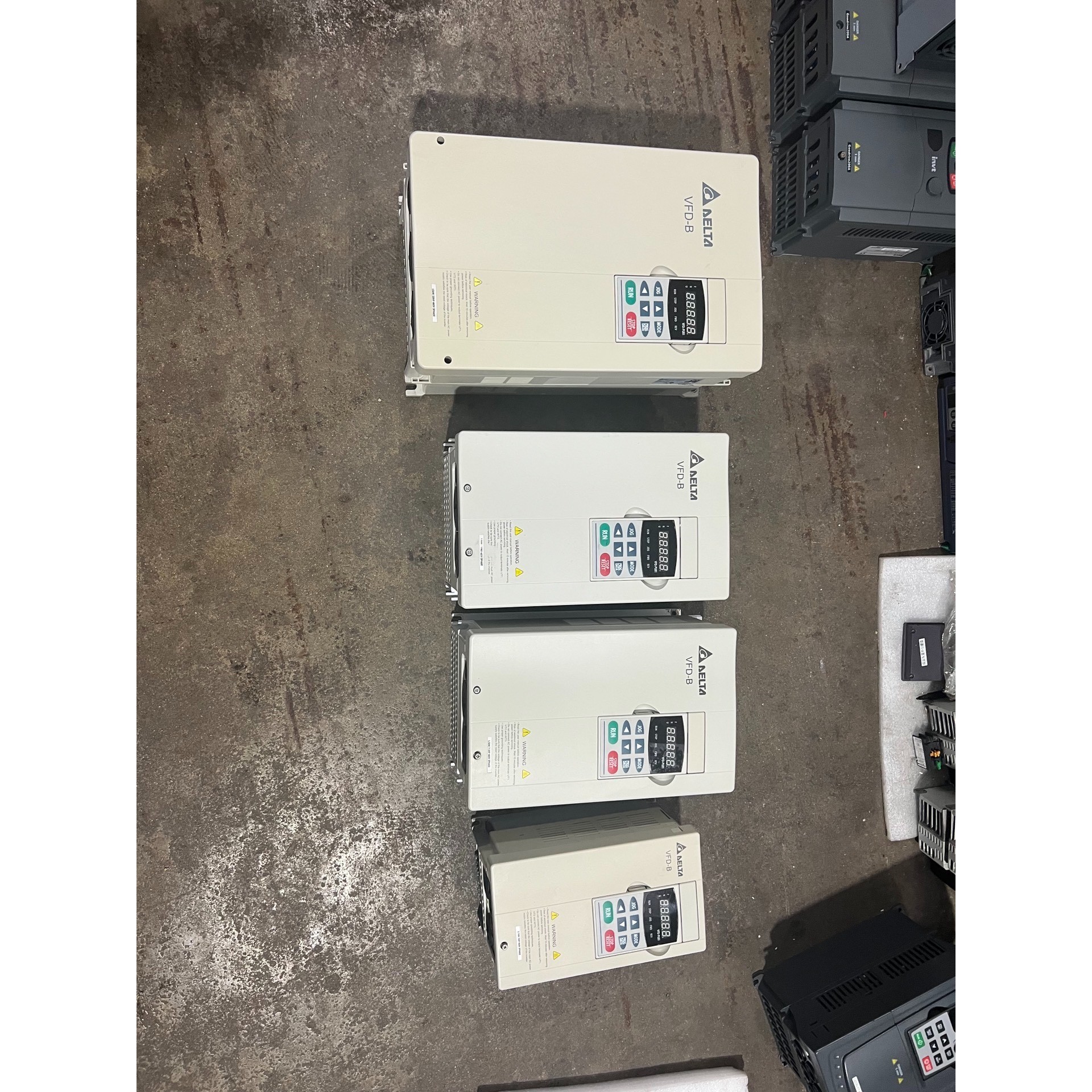 VFDB变频器37KW 55KW 75KW 15 备件/咨询