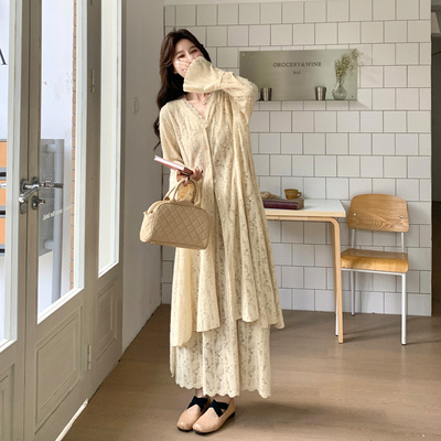 春季轻奢V领蕾丝两件套连衣裙