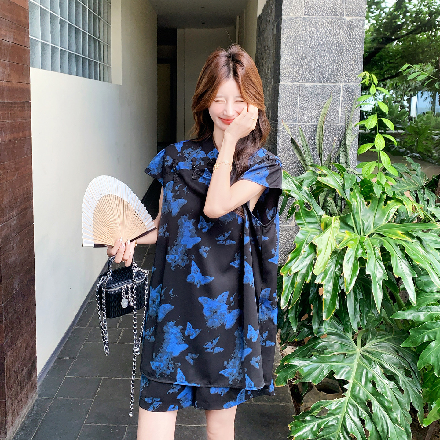 夏季女装蝴蝶印花T恤两件套