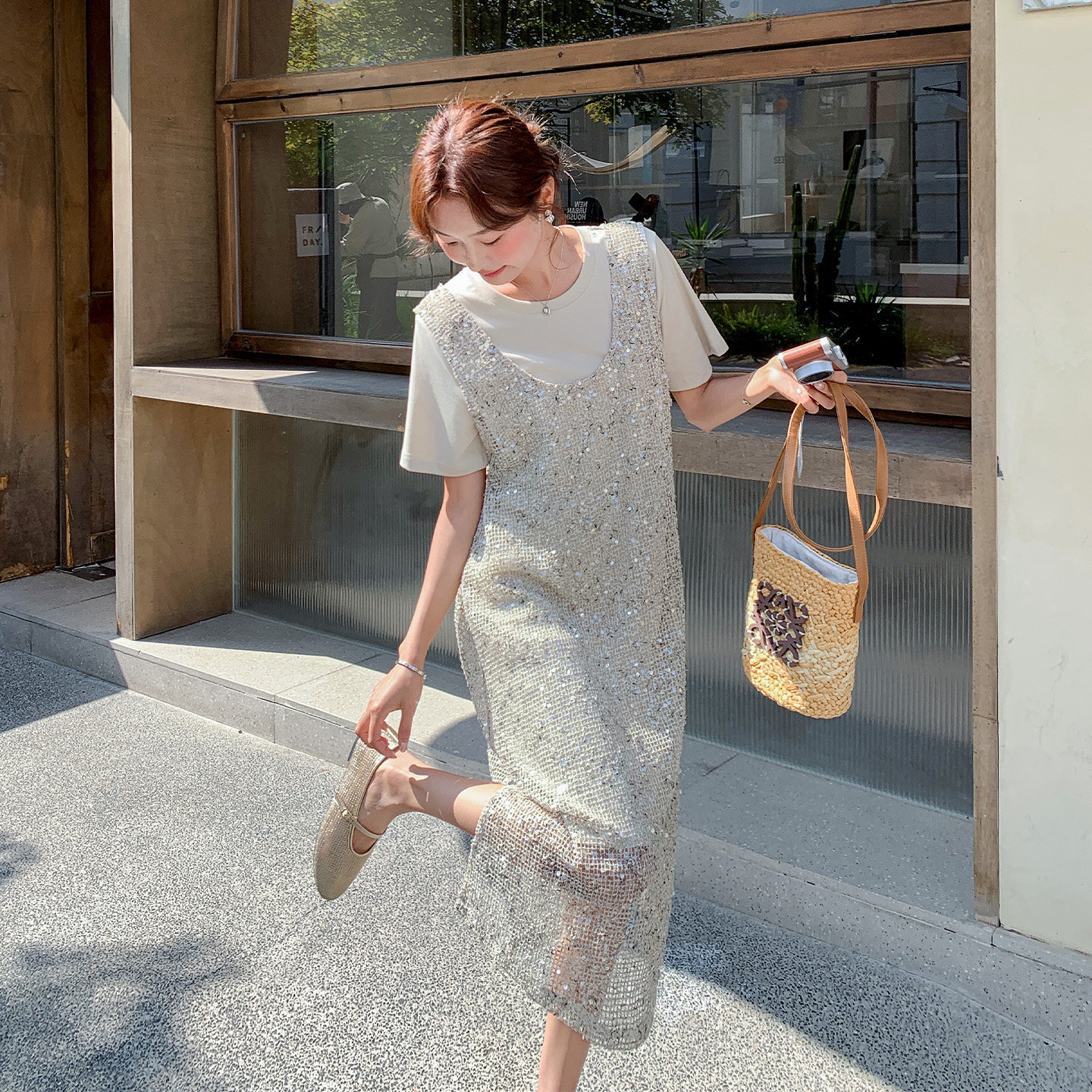 韩版慵懒松弛感姐系连衣裙套装女2026新款时尚亮片背心裙两件套夏