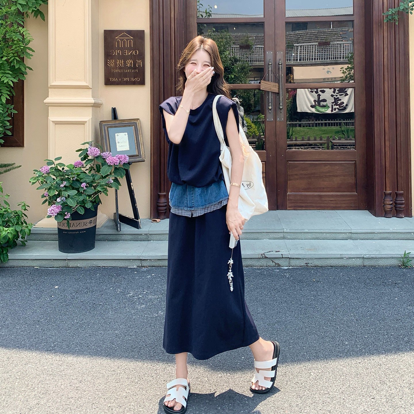 夏季大方得体套装穿搭女2026新款韩版拼接假两件背心半身裙两件套