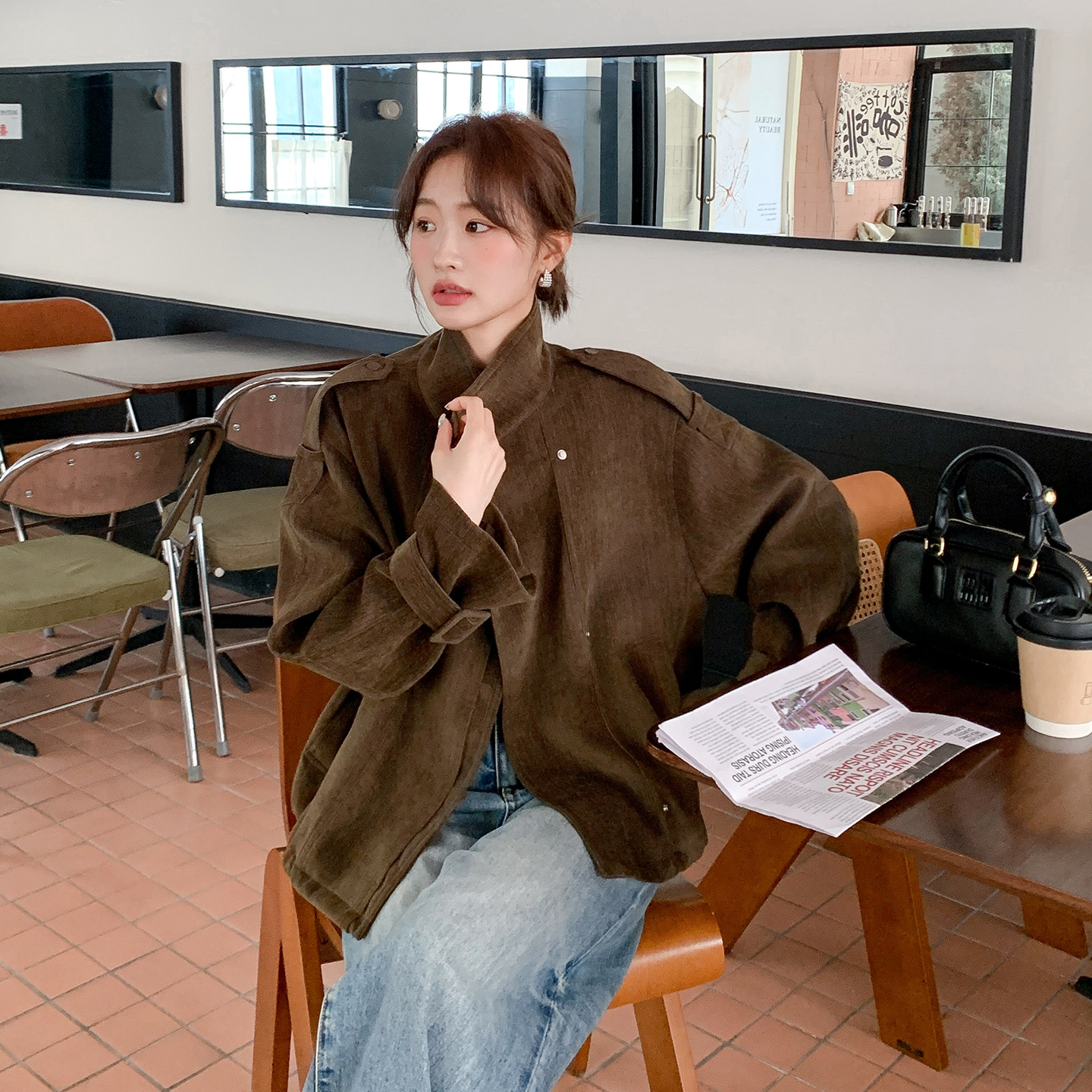 美拉德韩系复古休闲风外套女小个子穿搭2026春季新款酷飒慵懒夹克