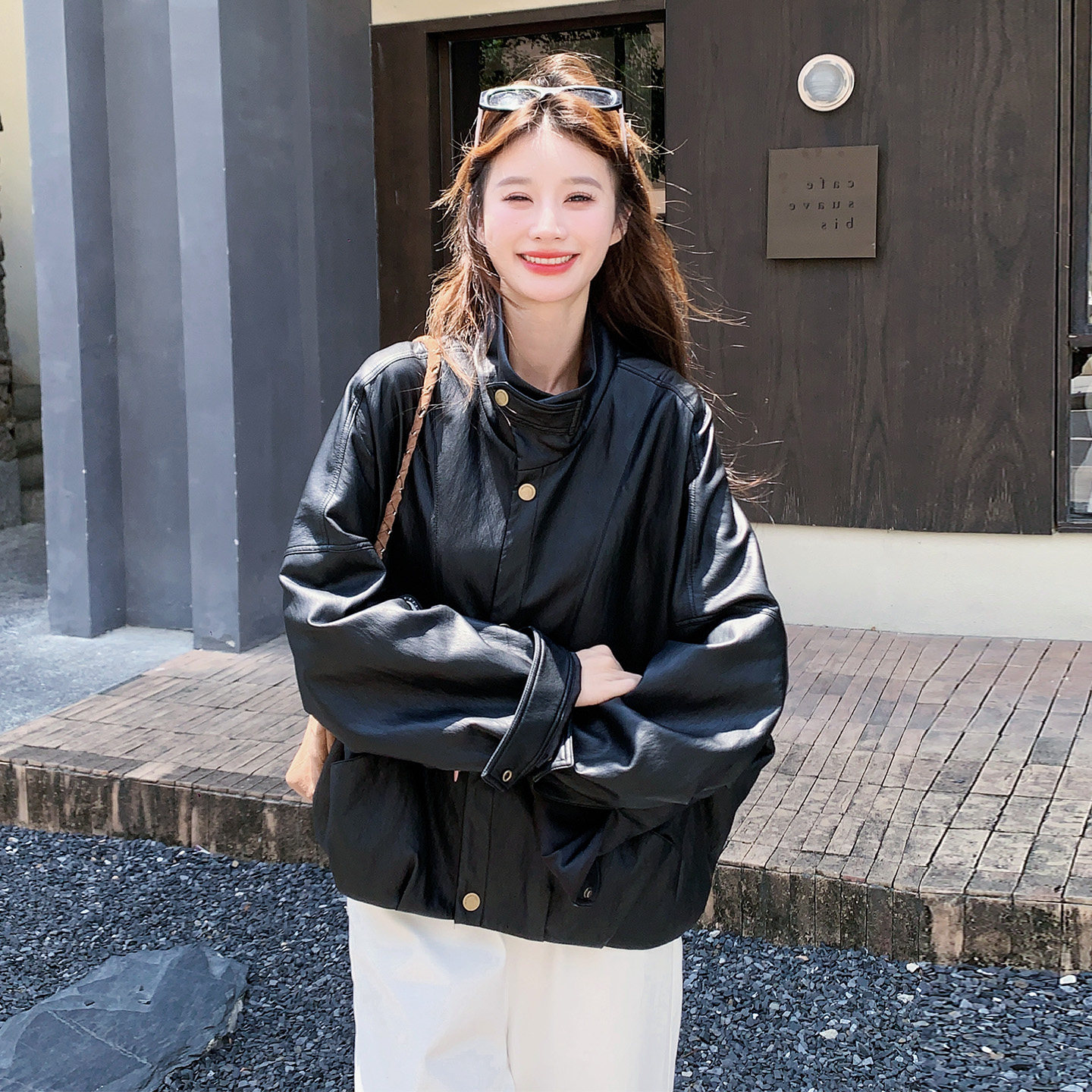 黑色立领机车皮衣女短款宽松
