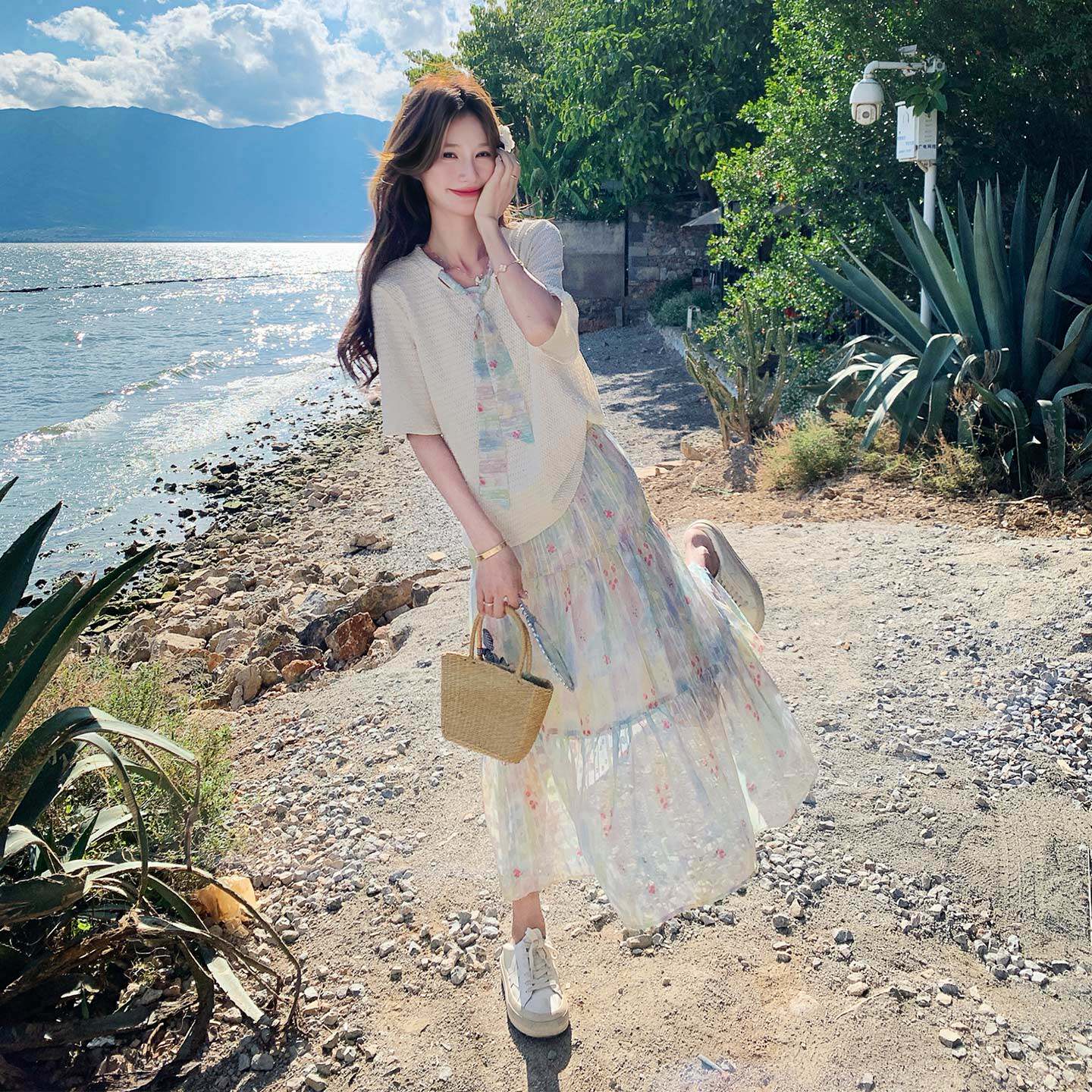 俏皮减龄松弛感套装女2026夏新款肌理感飘带T恤印花半身裙两件套
