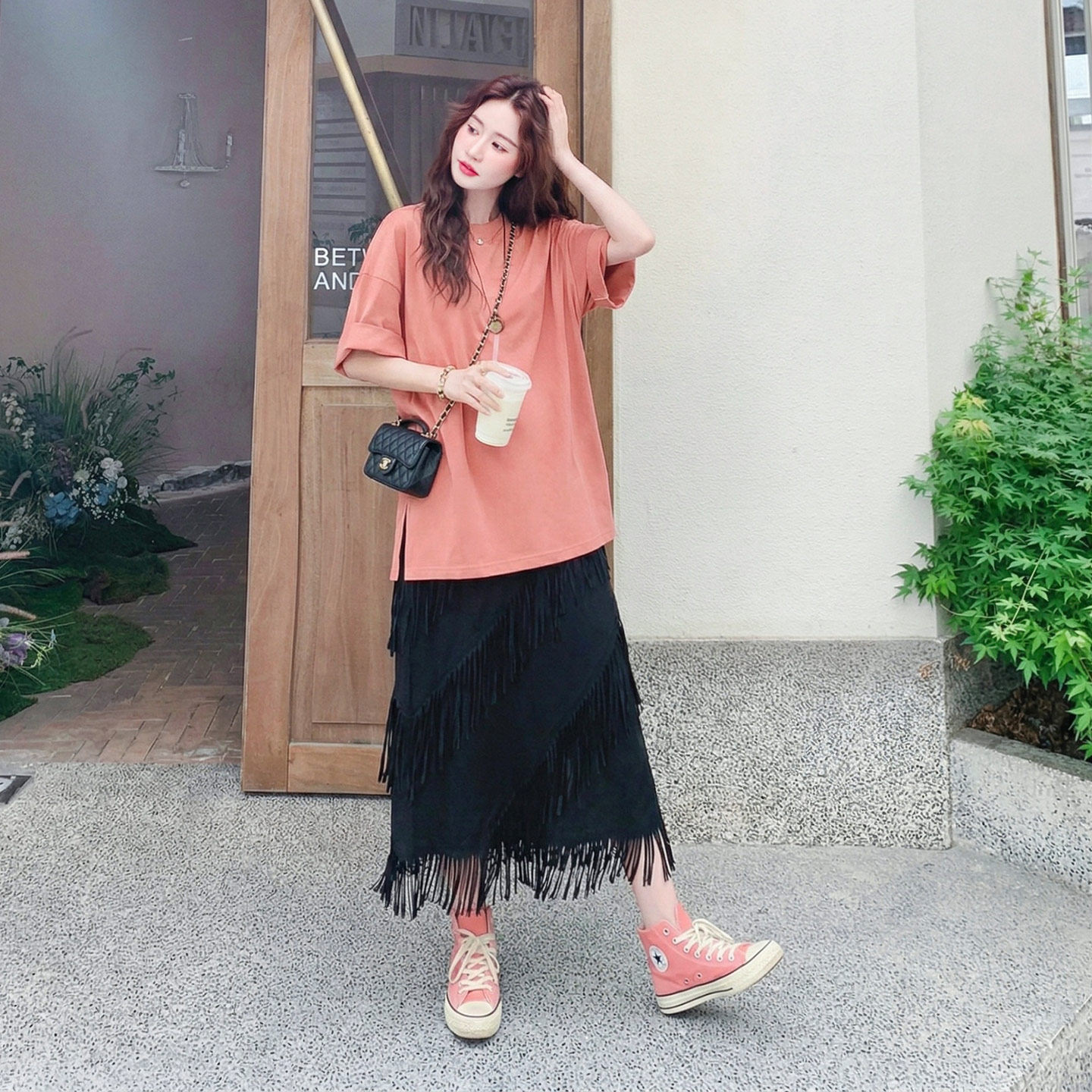 初夏随性松弛感套装裙女2026新款慵懒风T恤流苏高腰半身裙两件套