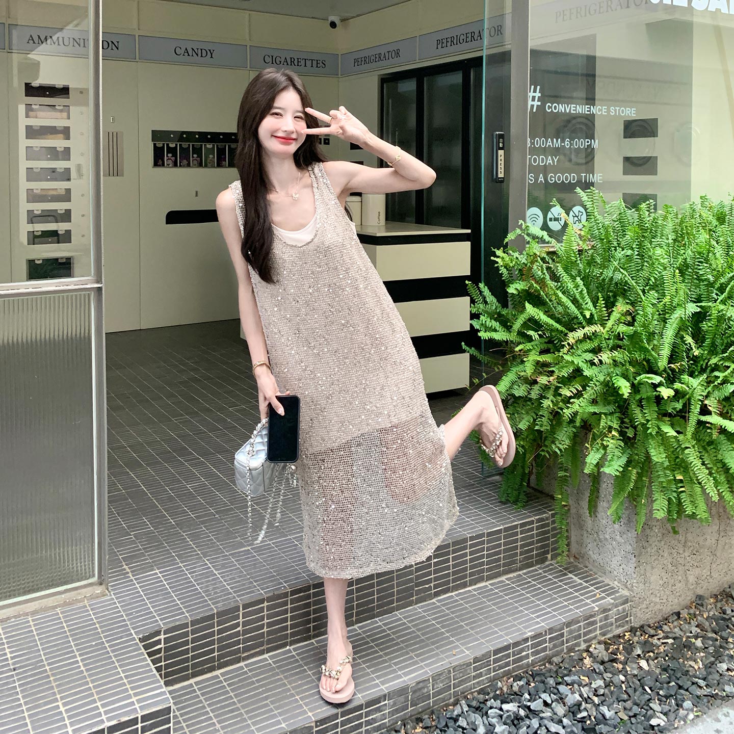 夏季韩系甜辣御姐度假风套装女镂空亮片背心裙内搭裙两件套2026