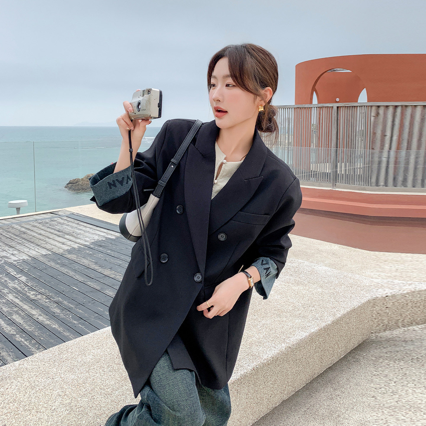 黑色双排扣西装外套女职场高级感