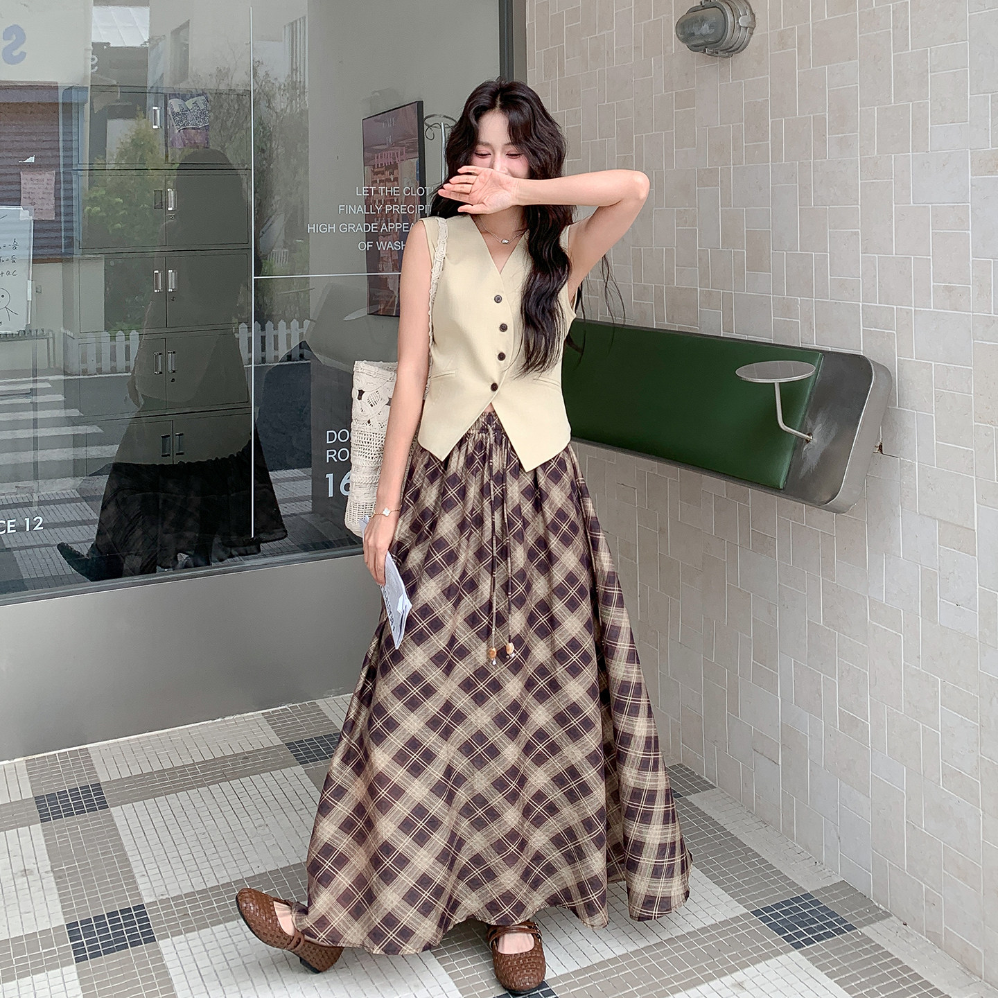 夏季复古文艺知青风气质马甲套装女2026新款拼色格纹半身裙两件套