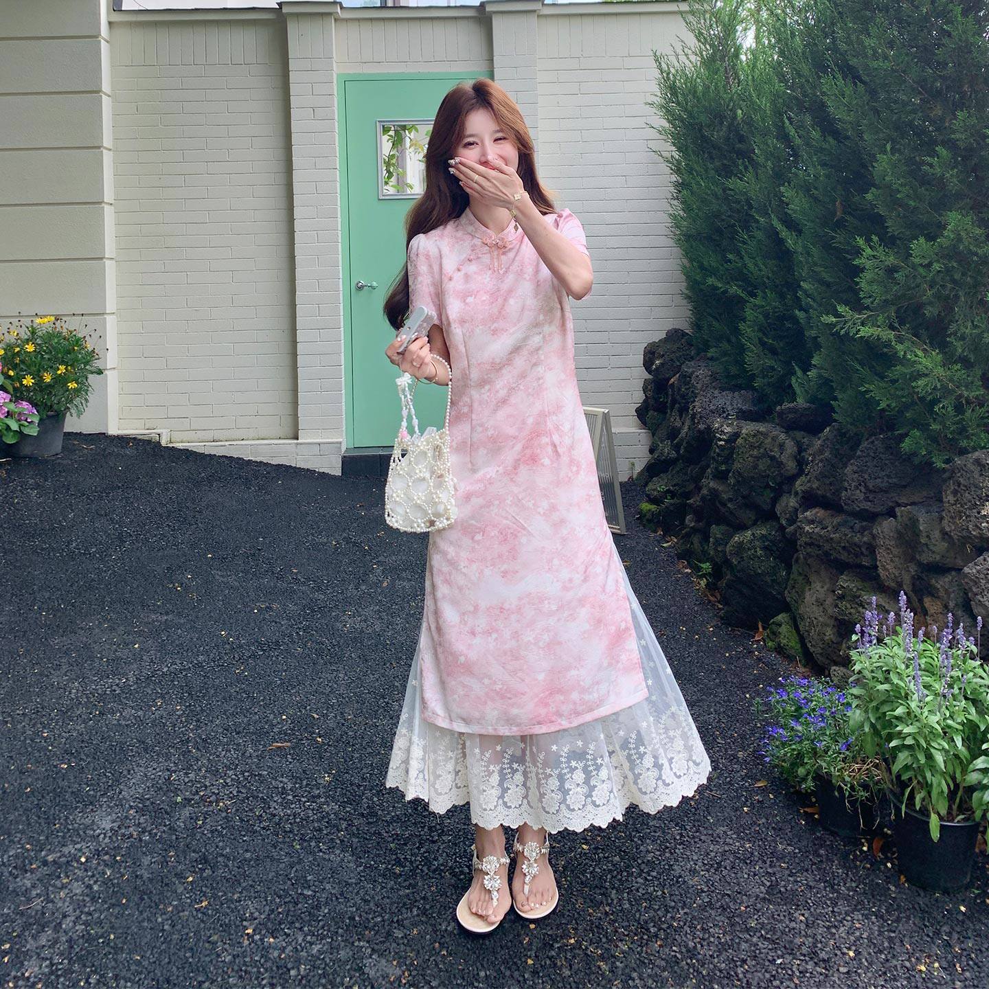 新中式温婉甜美风蕾丝拼接连衣裙女2026夏日国风设计感晕染旗袍裙