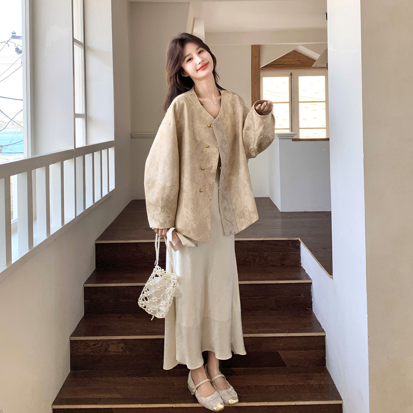 新中式国风高级感提花外套女2026春季新款超好看流行爆款圆领上衣