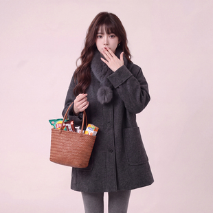 灰色轻熟优雅千金风毛绒围脖大衣女2026冬季加绒保暖羽绒内胆外套