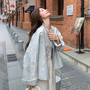 蓝色新中式小个子穿搭外套女2026早春新款高级感盘扣精致绣花上衣