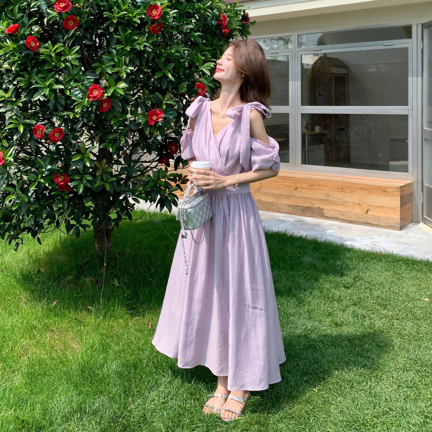 独特超好看温柔风露肩蝴蝶结连衣裙女2026夏季新款法式甜美A字裙