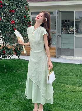 浅绿色新中式国风元素改良旗袍连衣裙女2026初夏新款气质绣花长裙