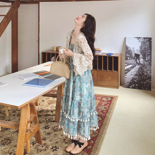 森系复古撞色流苏印花吊带连衣裙套装女2026夏新款镂空开衫两件套