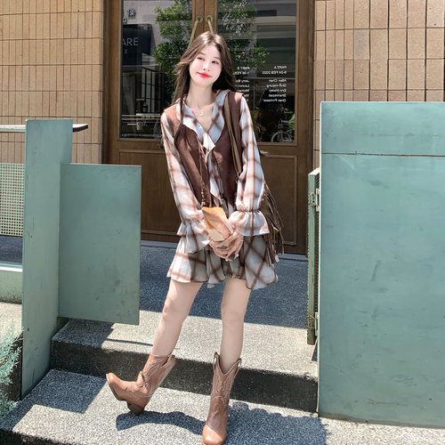 复古风麂皮马甲格纹连衣裙女套装