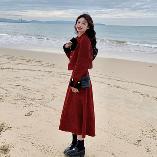 红色复古高级感套装裙女春2026新款发法式小香风上衣半身裙两件套