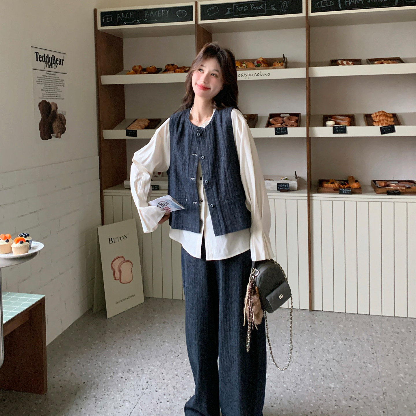 韩系简约休闲牛仔马甲套装女2026春季小个子长袖衬衫阔腿裤三件套