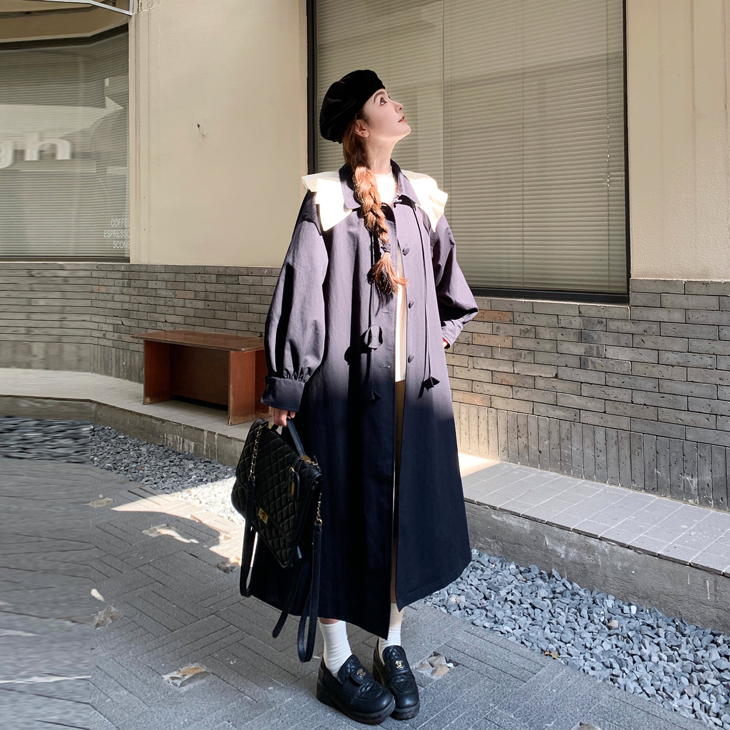 藏青色盐系轻熟学院风外套女2026新款减龄韩系中长款撞色翻领风衣
