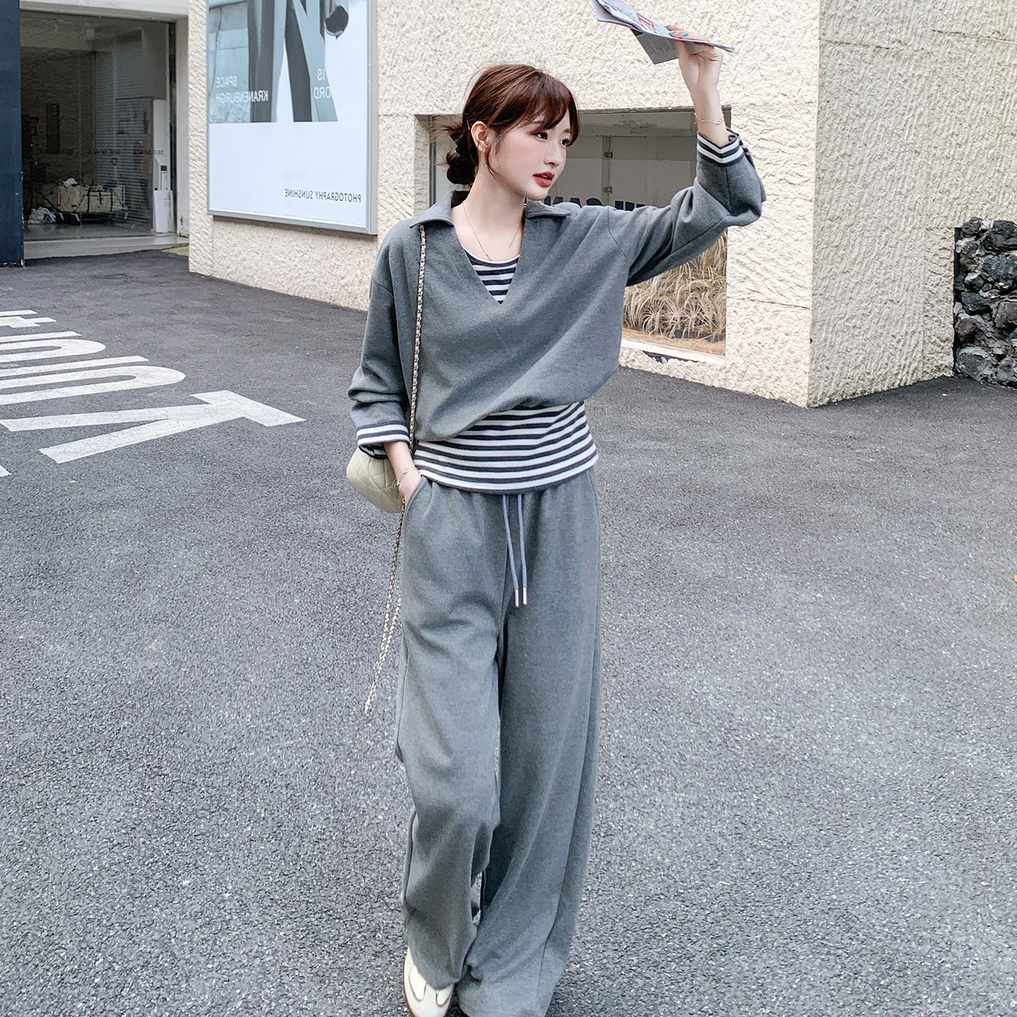 灰色V领卫衣套装女春秋休闲