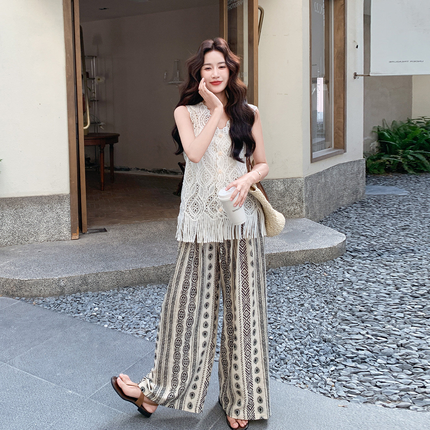 优雅高级感夏日绝美穿搭女2026新款流苏V领上衣印花阔腿裤两件套