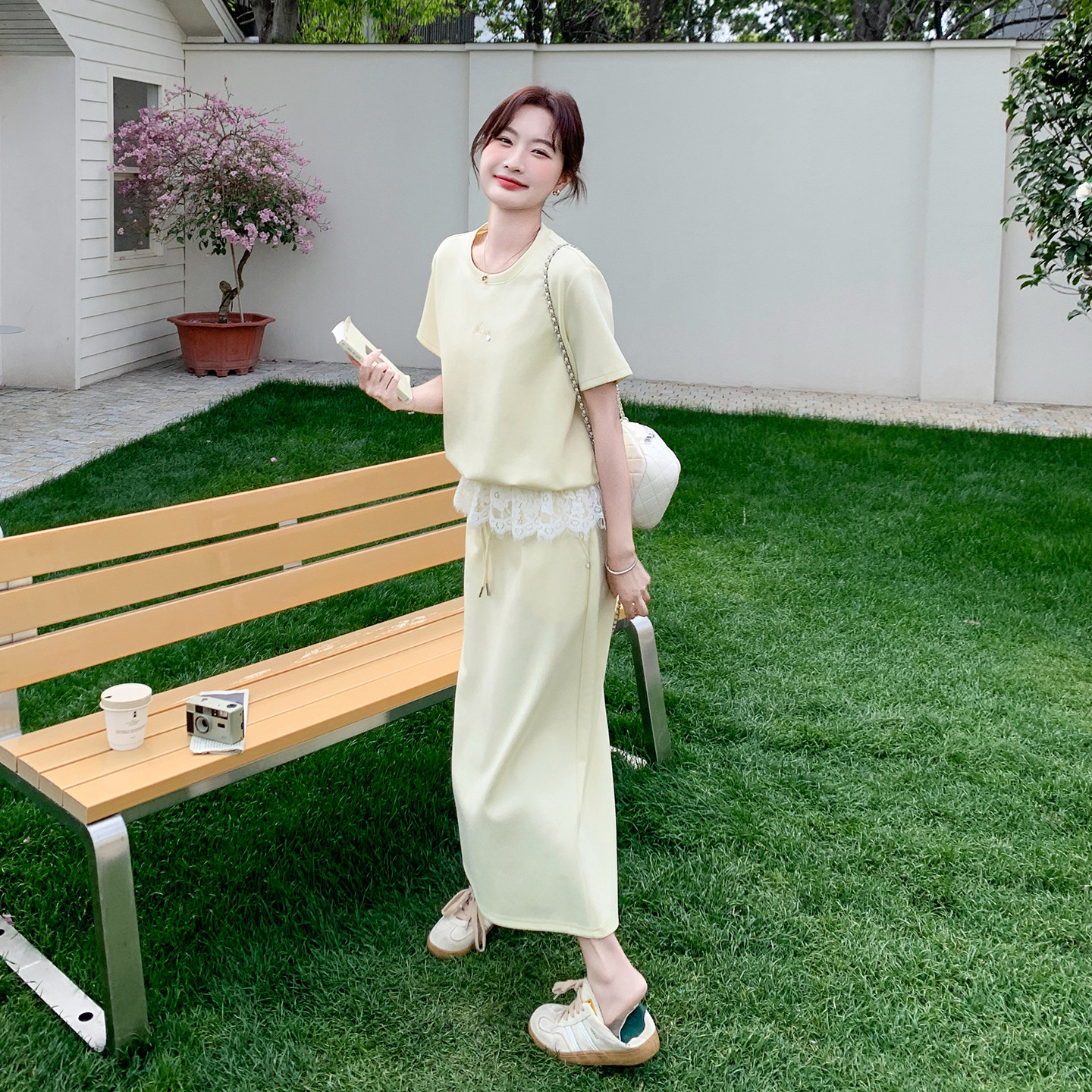黄色休闲学院风短袖卫衣套装女2026新款蕾丝屁帘半身裙两件套夏日