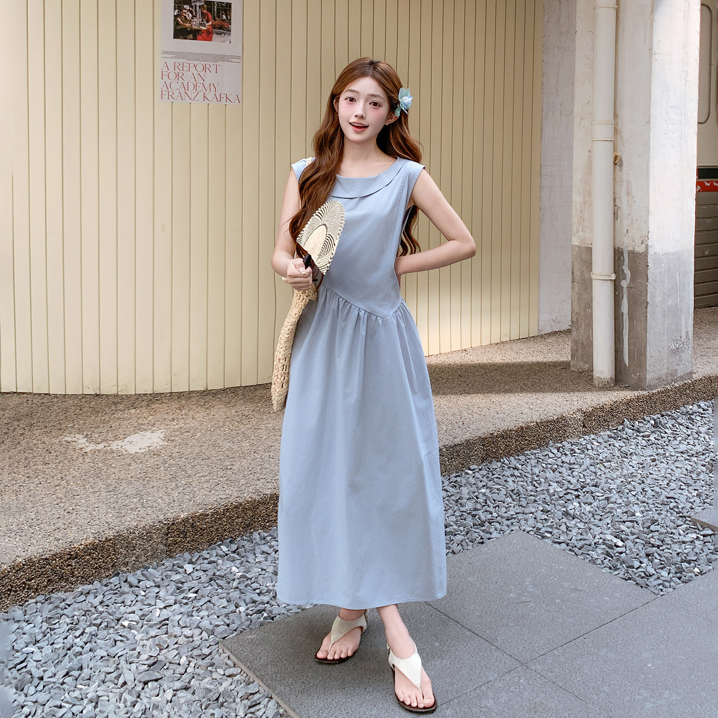 浅蓝色法式甜美少女感无袖连衣裙2026初夏新款温柔系减龄收腰长裙