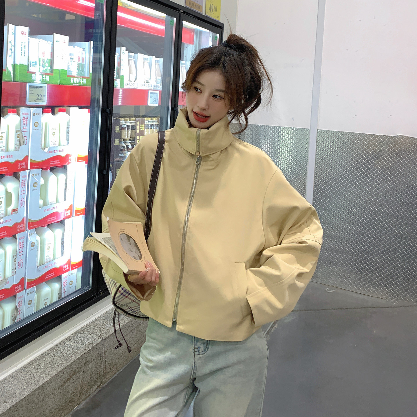 黄色韩系简约设计感小个子外套女2026春新款休闲时尚领口两穿上衣