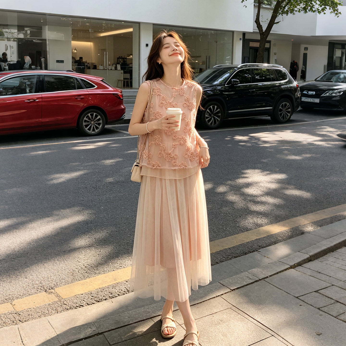 浅粉色甜美高级感套装女2026夏新款法式立体花朵背心网纱裙两件套