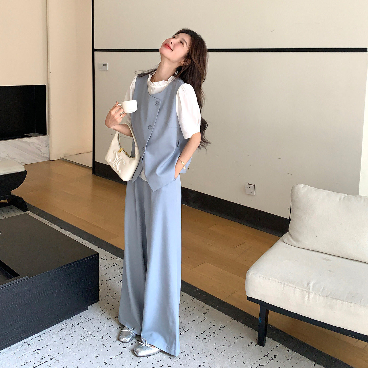 法式高级感时尚套装女士2026早春新款撞色假两件上衣阔腿裤两件套