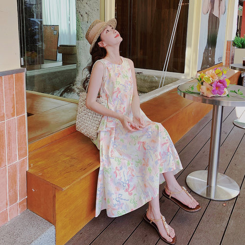 夏季多巴胺碎花A字显瘦连衣裙