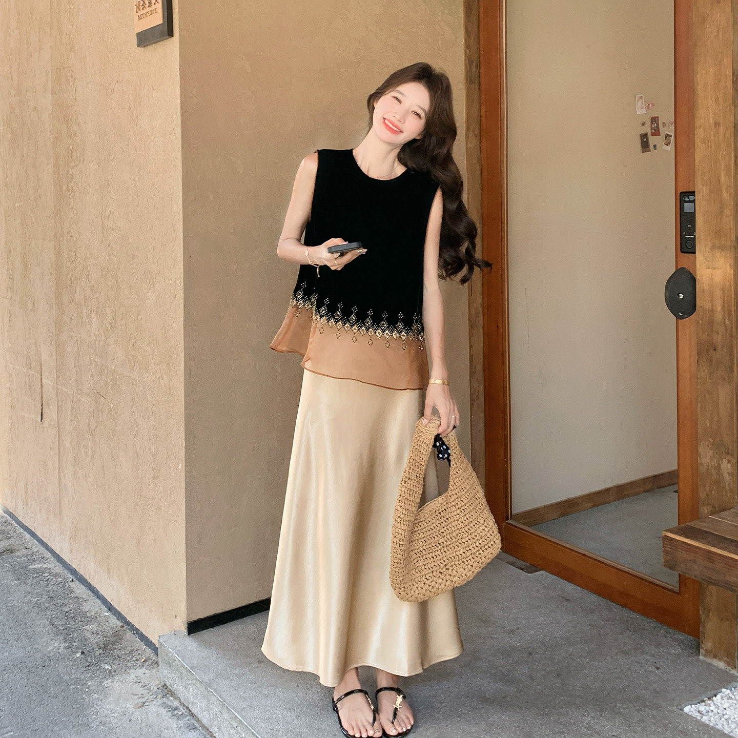 重工刺绣马甲背心女夏季两件套
